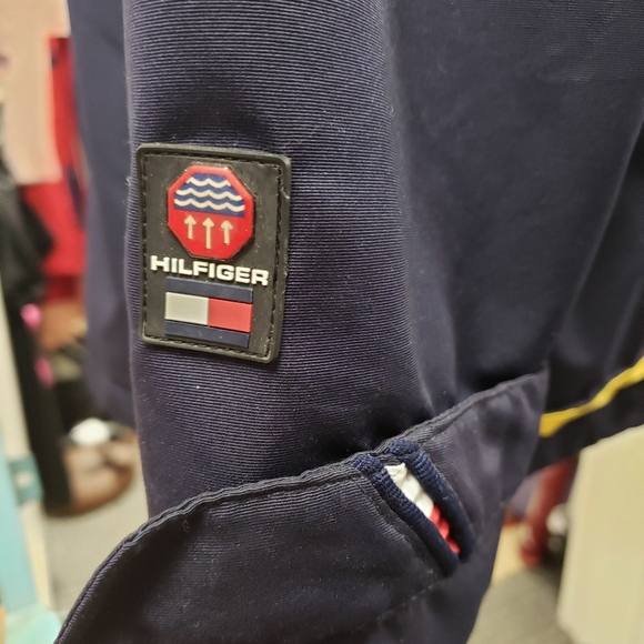 Vintage Tommy Hilfiger Men's WaterStop Jacket, Size XL, Immaculately Clean. - Picture 10 of 14